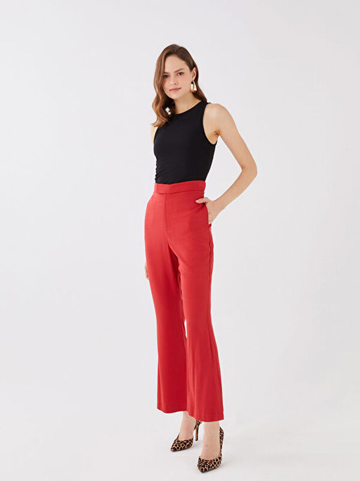 Kad?n Standart Fit D?z Pantolon