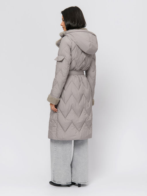 Пальто зимнее бежевого цвета с поясом и отложным воротником - 1001dress фото 4