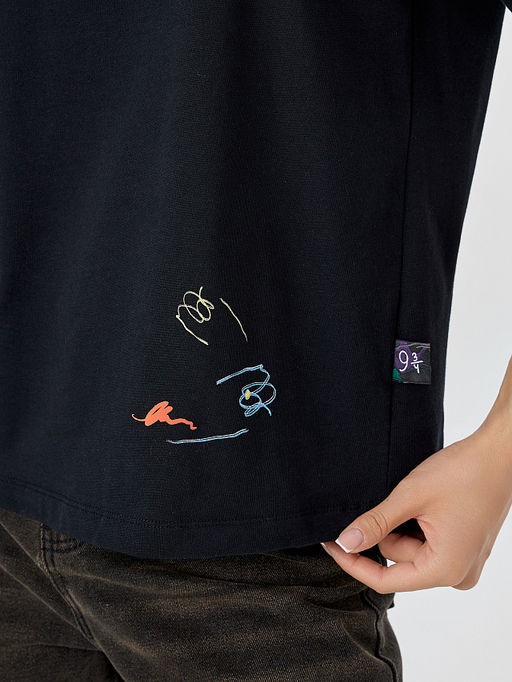 Футболка женская новогодняя черная с надписью Люмос максима - Mark formelle фото 5