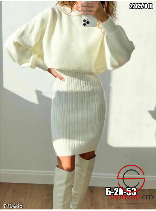 Женское платье с кофтой