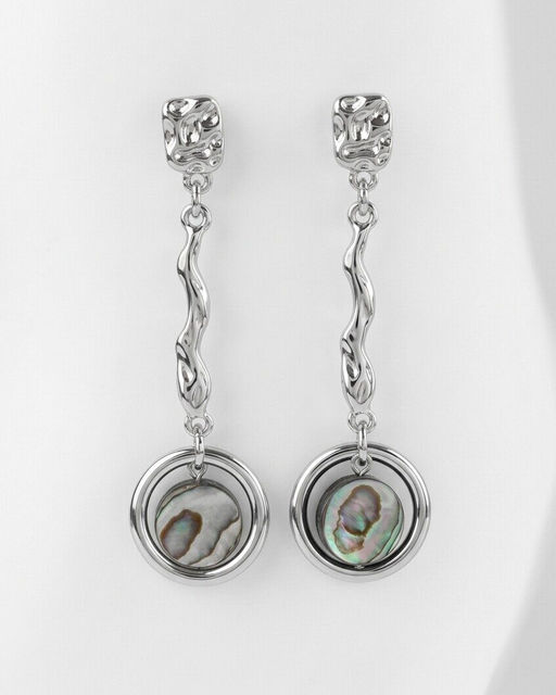 Стильные серьги