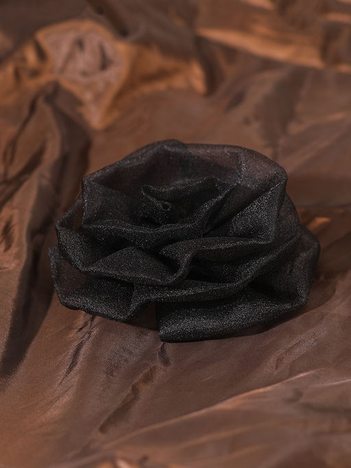 Брошь-цветок черного цвета большая