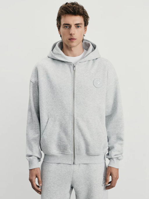 Худи на молнии с нашивкой / Zarina