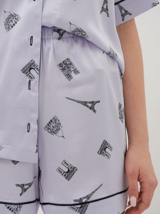 Костюм из армани-шелка с шортами и рубашкой