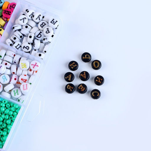 Набор для создания украшений, 24 вида бусин