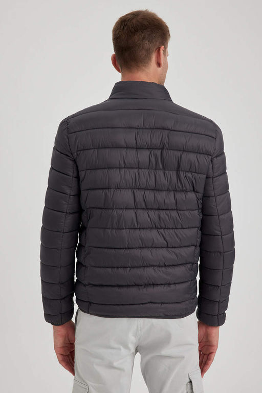 Водоотталкивающая куртка-пуховик Slim Fit - Defacto фото 6