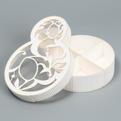 Коробка подарочная, кондитерская упаковка 8 марта белая, 22?16?5 см