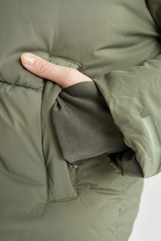 Водонепроницаемая куртка-пуховик с воротником-стойкой DeFactoFit  фото 5