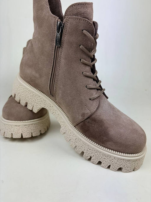 Ботинки 228.V.1541be.Капучино замша уценка