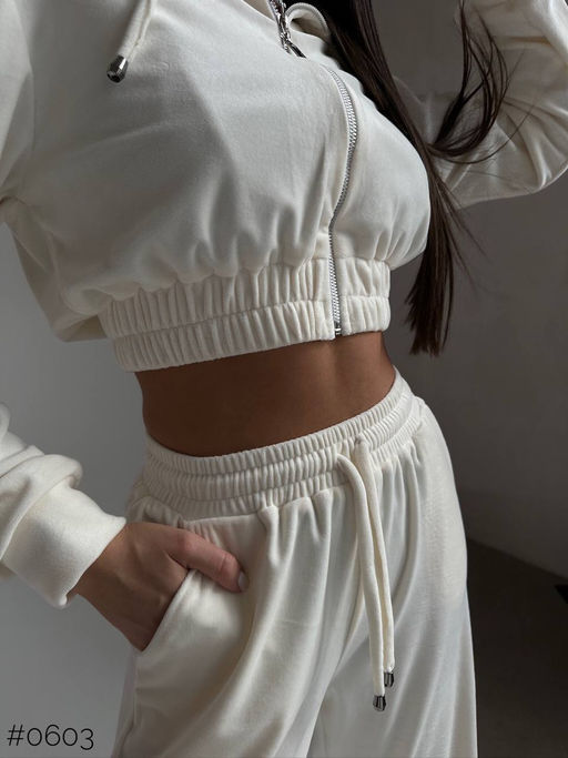 Идеальные стильные костюмы из высококачественного мягкого велюра - A.B.S.O фото 5