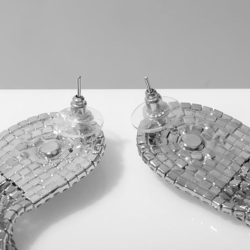 Серьги висячие со стразами «Водопад» полукруг, 11 нитей, белые в серебре, 14 см