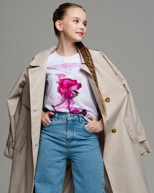 Дизайнерская детская футболка SAHAR art lab