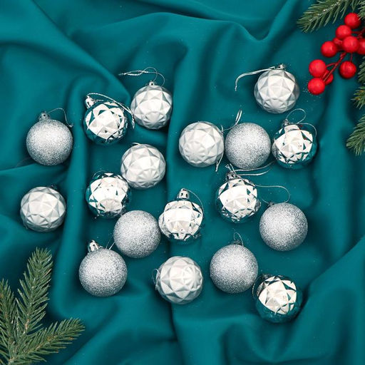 Ёлочные игрушки Званный вечер, шары новогодние, d=4 см, 18 шт., серебристые