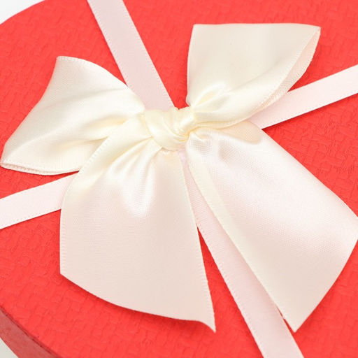 Набор подарочных коробок сердце 3 в 1, Белый бант, 22?20?9; 19?17?7.5; 16?13.5?6 см