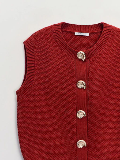 Вязаный жилет с декоративными пуговицами / Zarina  фото 3