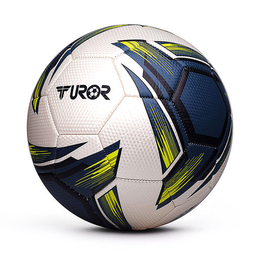 Мяч футбольный "Яркий бросок" 380-400 гр