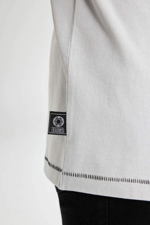 Футболка Comfort Fit с круглым вырезом и короткими рукавами с принтом на спине - Defacto фото 7