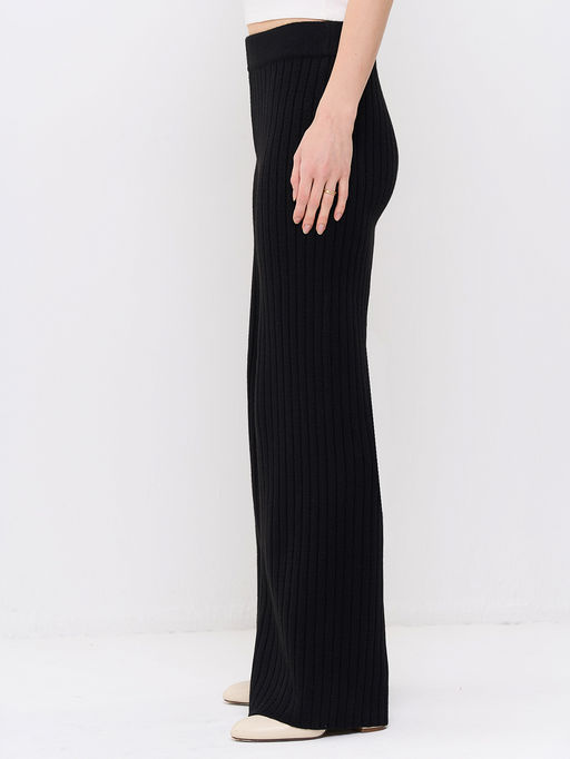 Брюки женские 9242-95007. 9500 чёрный